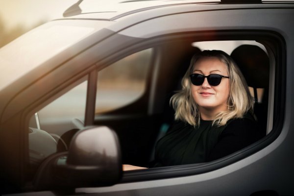 Samozabarvovací brýle pro řidiče s čočkami Transition XTRactive