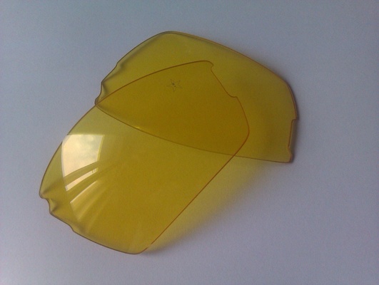 Sporty žluté čočky